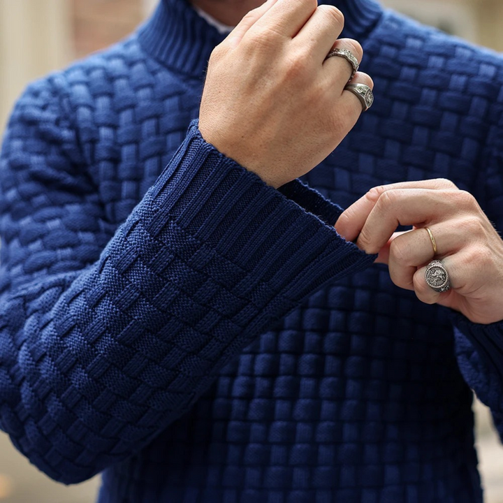 Onil | Buttoned Collar Textured Knit