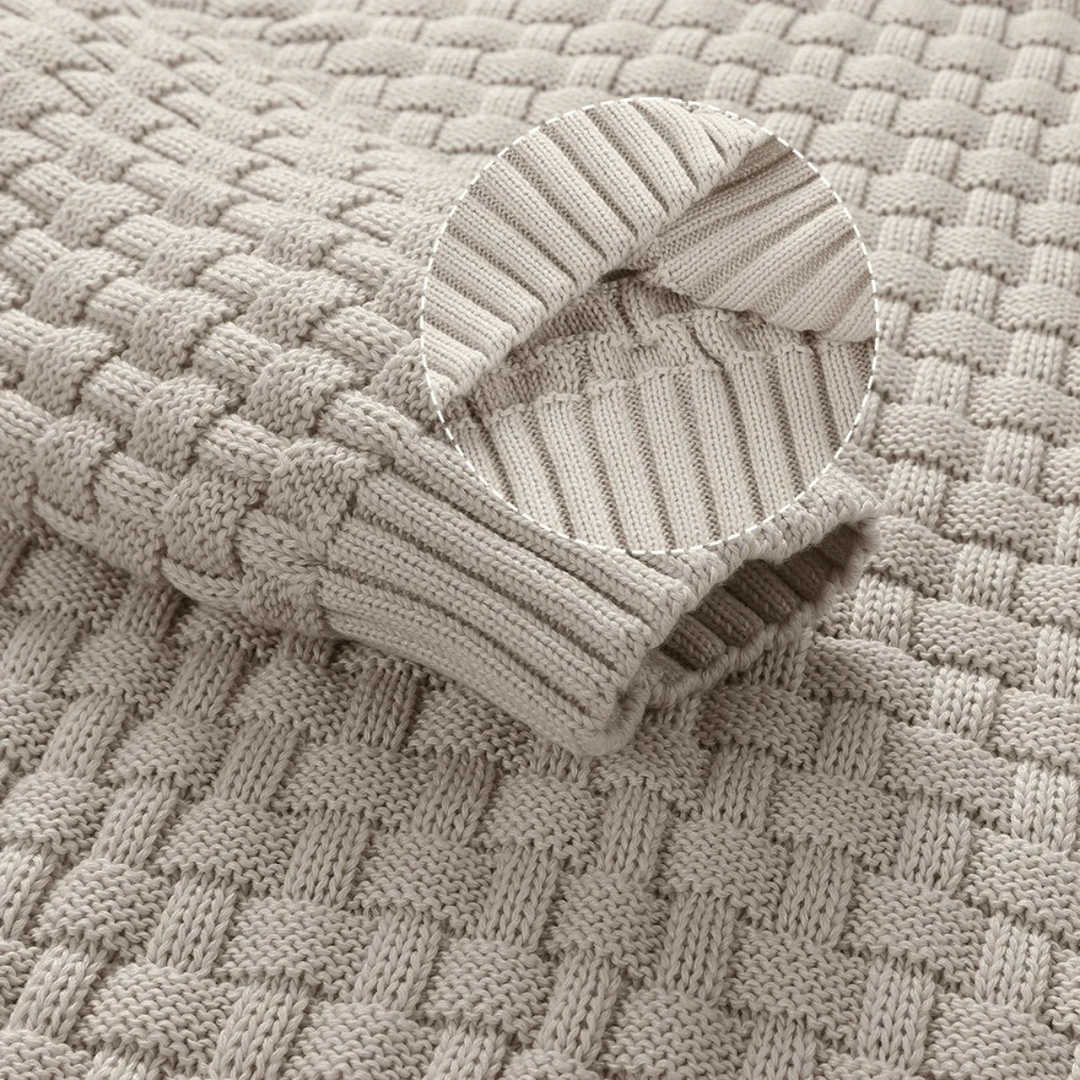 Onil | Buttoned Collar Textured Knit