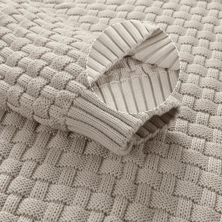 Onil | Buttoned Collar Textured Knit