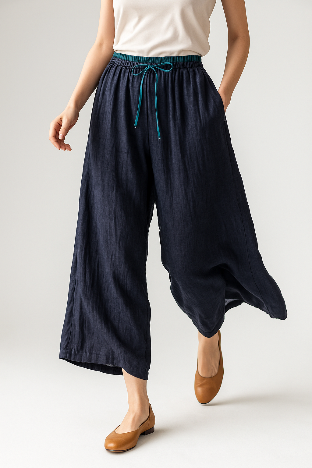 Daphne | 100% Linen Tapered Trousers