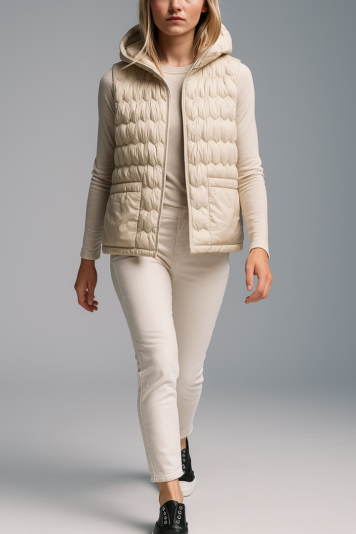 Gabrielle | 90% Down Hooded Vest