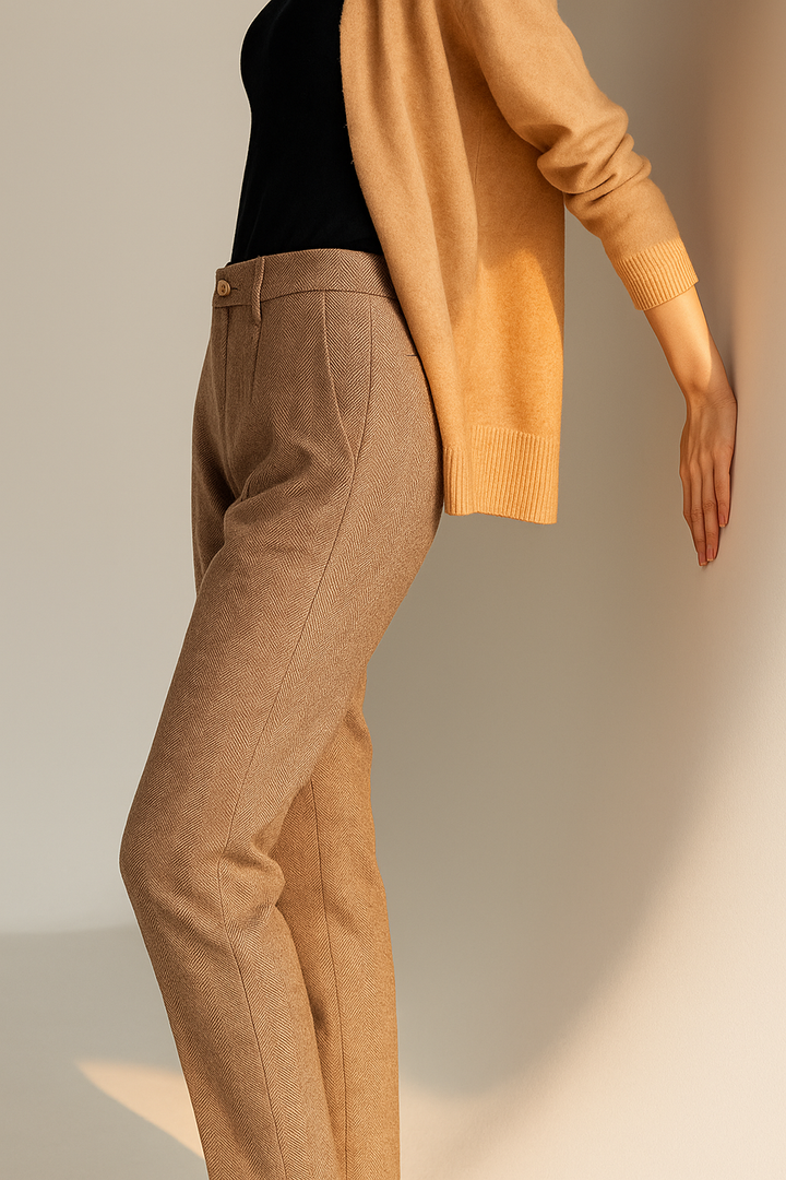Suzette | 60% Wool Tapered Ankle Trousers