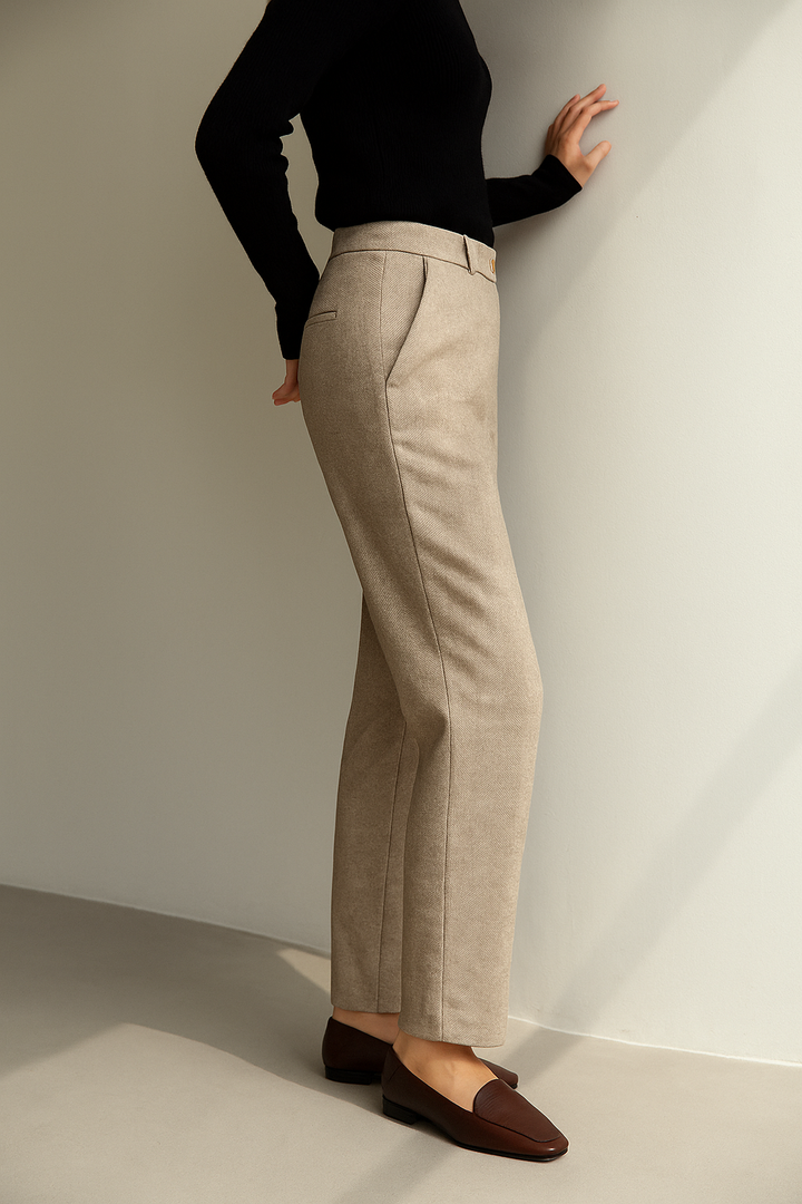 Suzette | 60% Wool Tapered Ankle Trousers