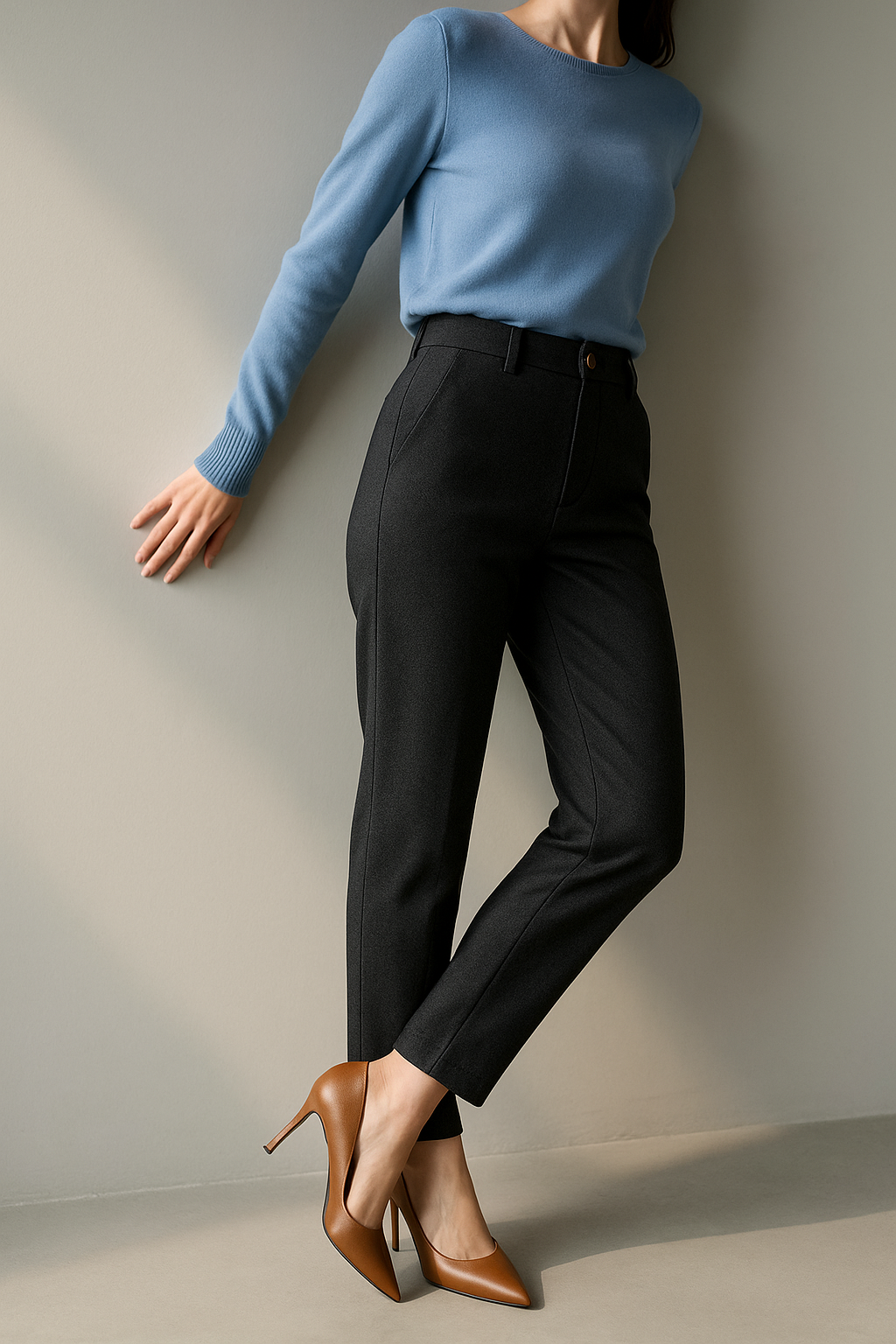 Suzette | 60% Wool Tapered Ankle Trousers