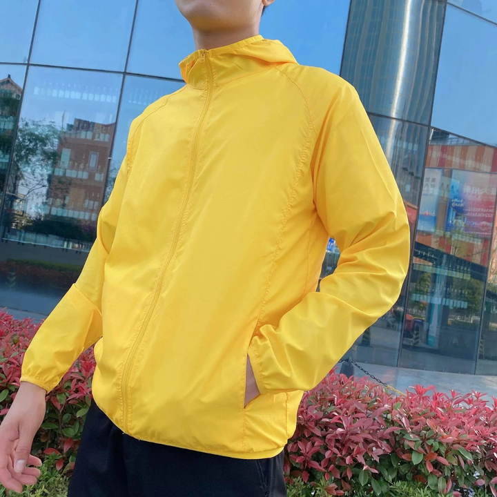 Sylvio | Wind Resistant Hooded Shell