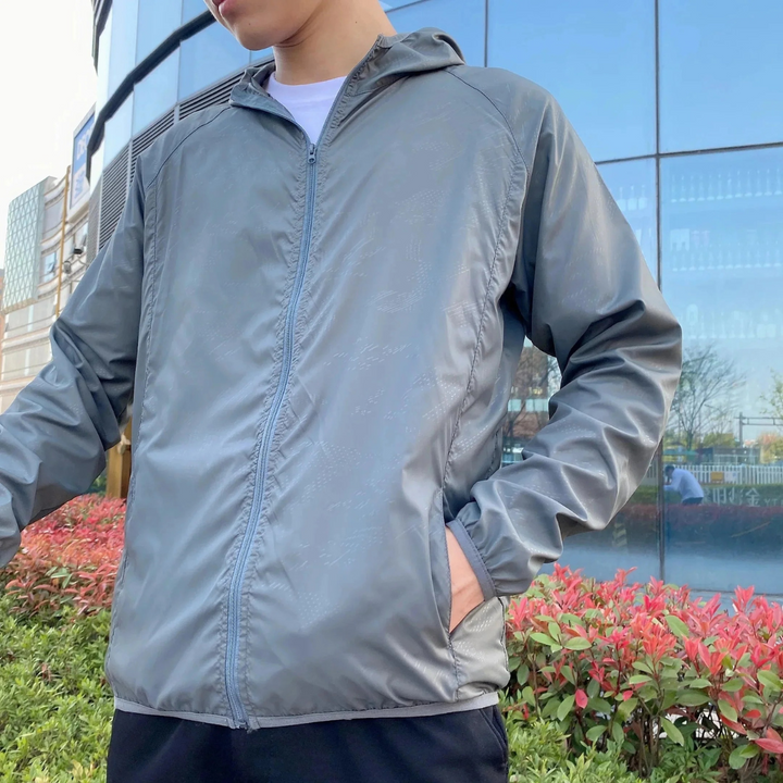Sylvio | Wind Resistant Hooded Shell