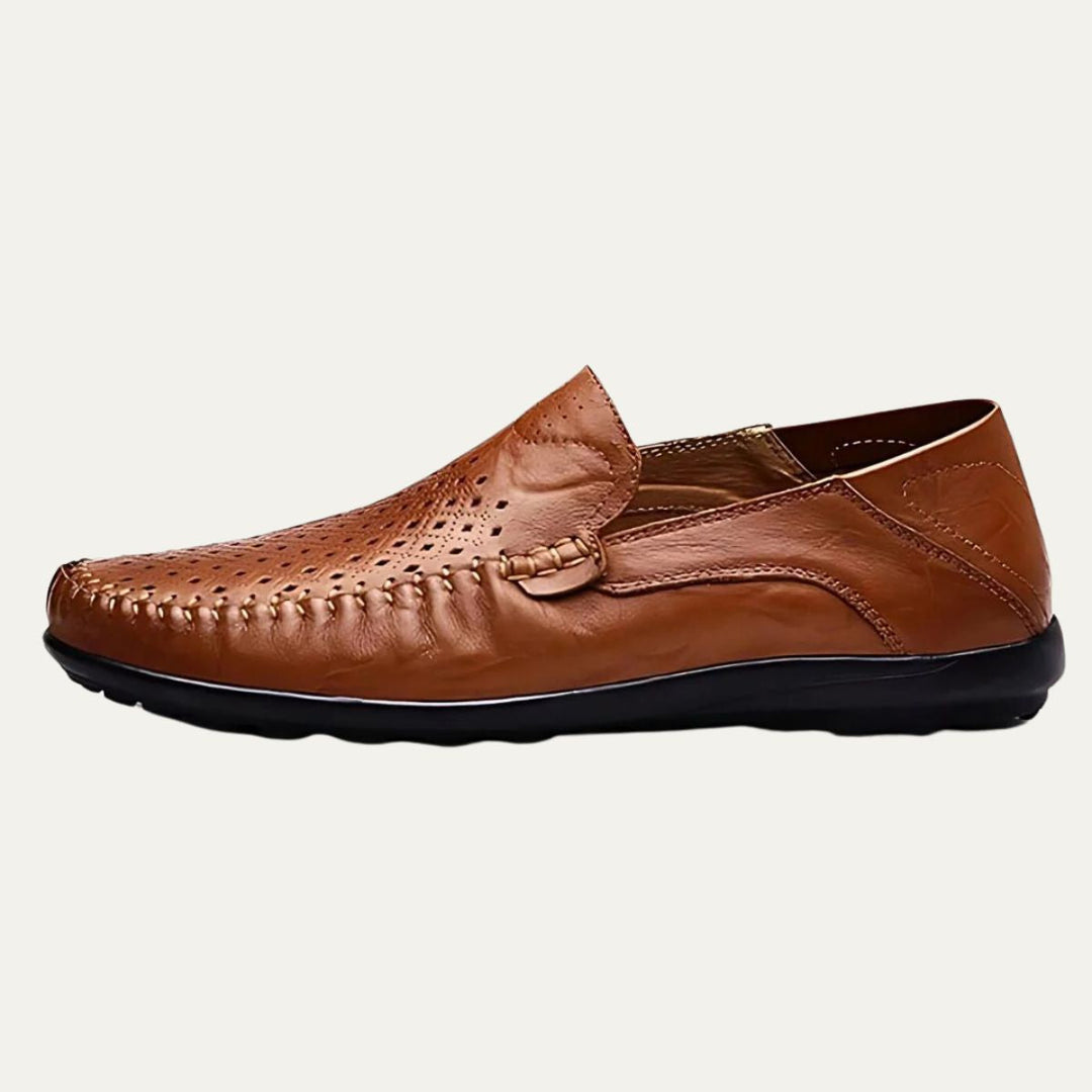 Réal | 100% Leather Perforated Loafers