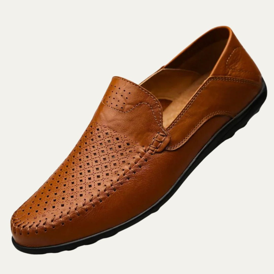 Réal | 100% Leather Perforated Loafers