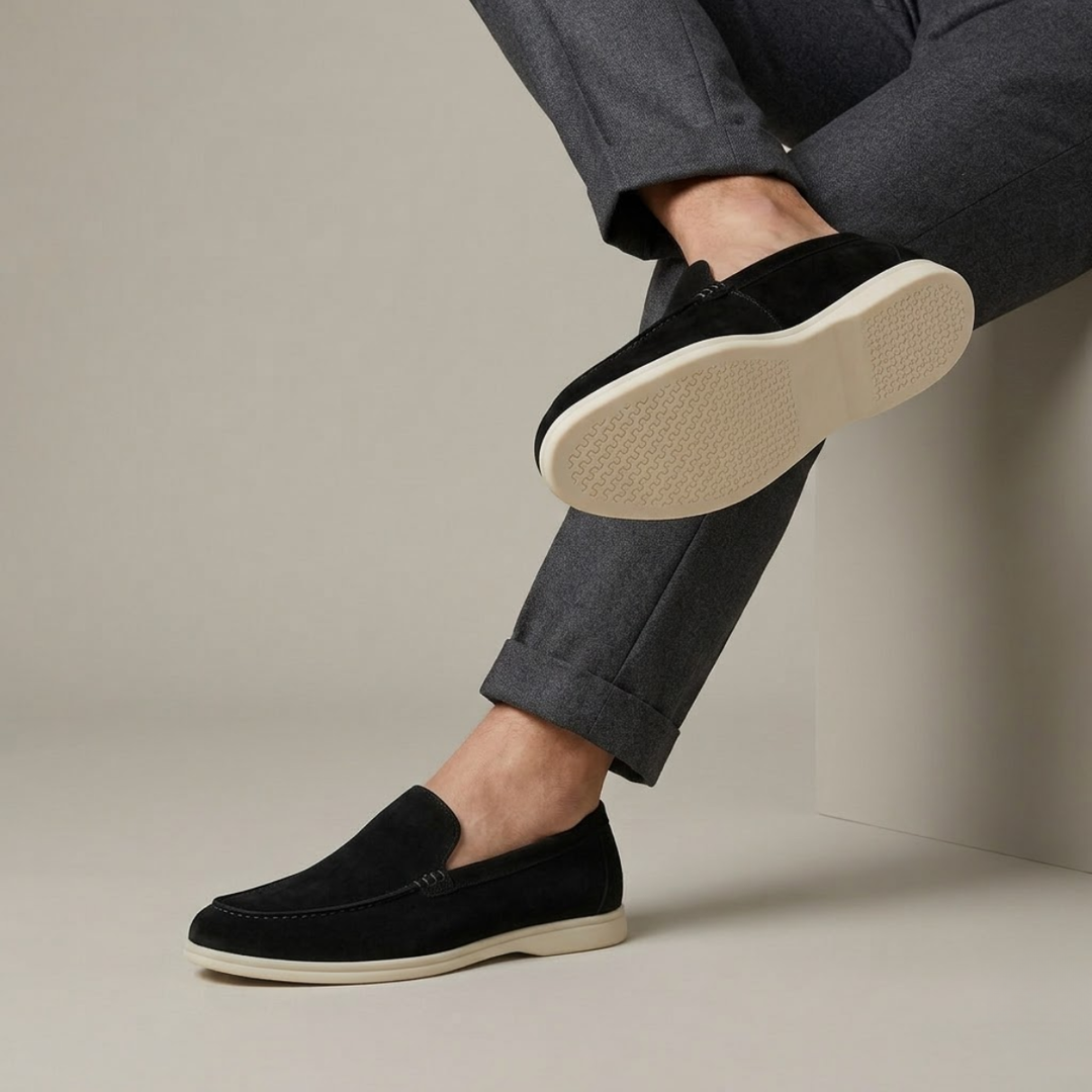 Quirin | Narrow Cut Lined Suede Loafers