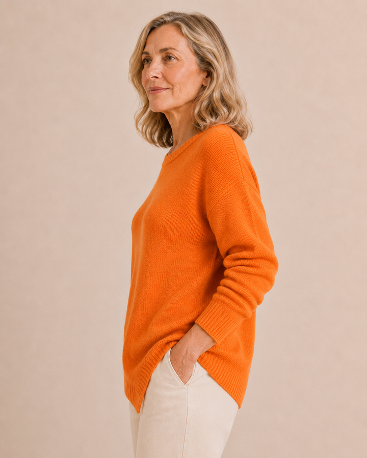 Vestine | Smooth Round Neck Sweater
