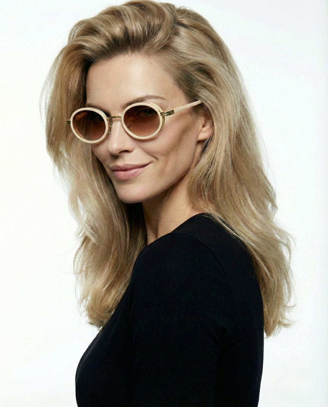 Slim Rim Oval Metal Sunglasses