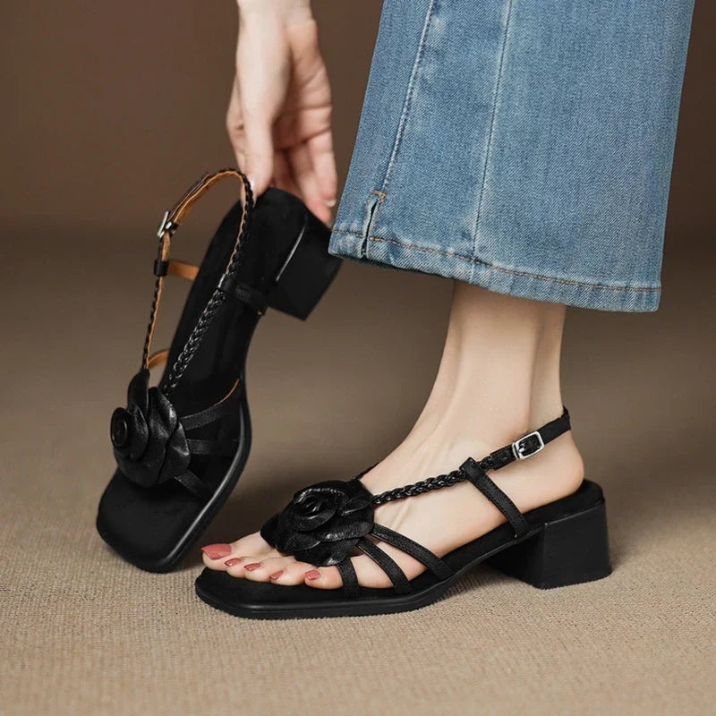 Laurianne | Chunky Heel Flower Band Sandals