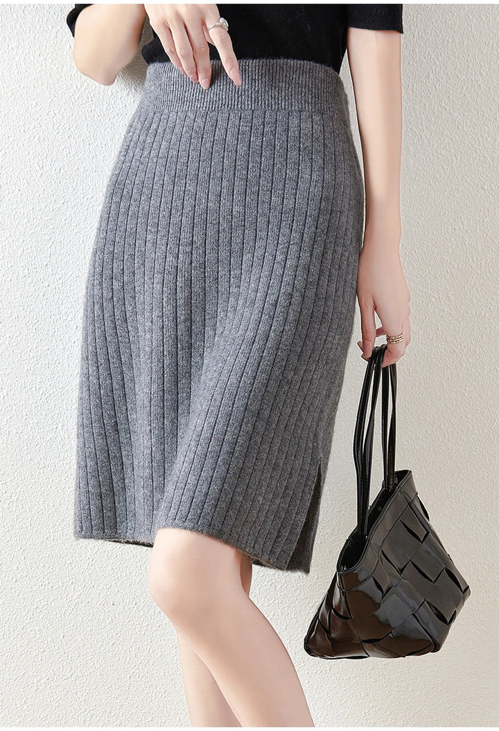 Rejeanne | Ribbed Merino Wool Midi Skirt