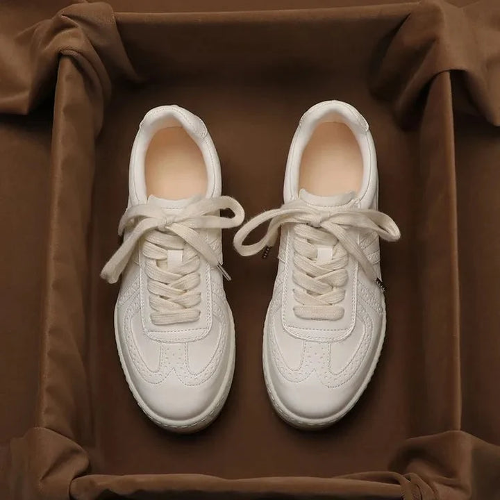 Nicoline | Leather Lace-Up Court Trainers