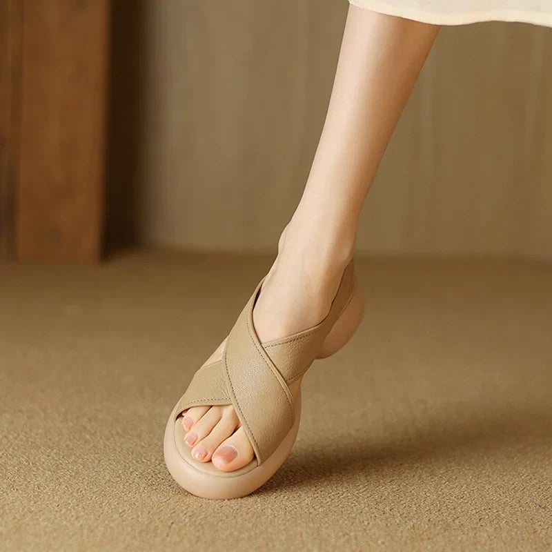 Bathilde | Crossover Band Padded Slides