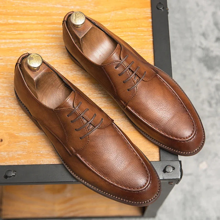 Désiré | Closed Lacing Leather Oxfords