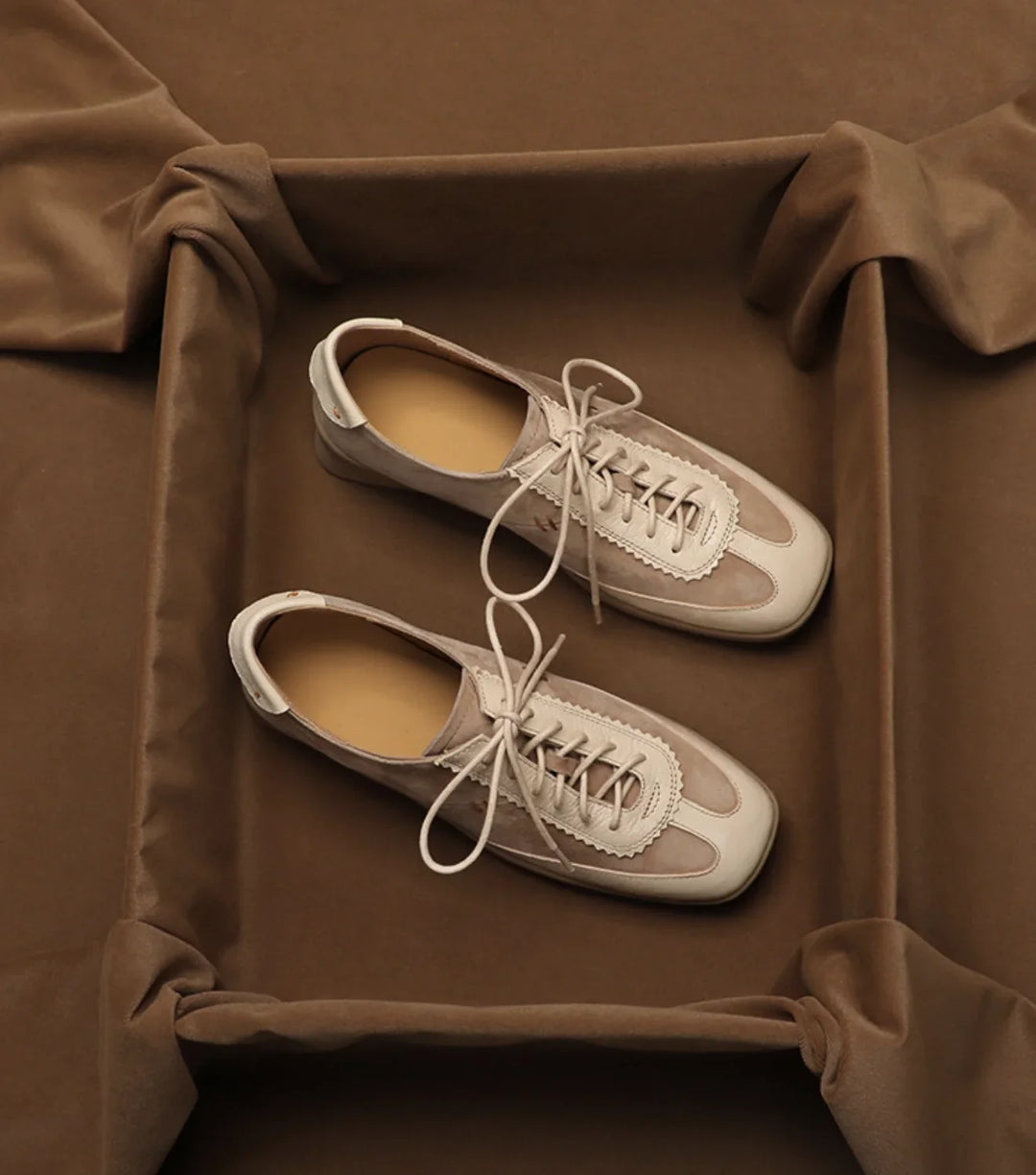 Noeline | Leather Lace-Up Square Toe Heels