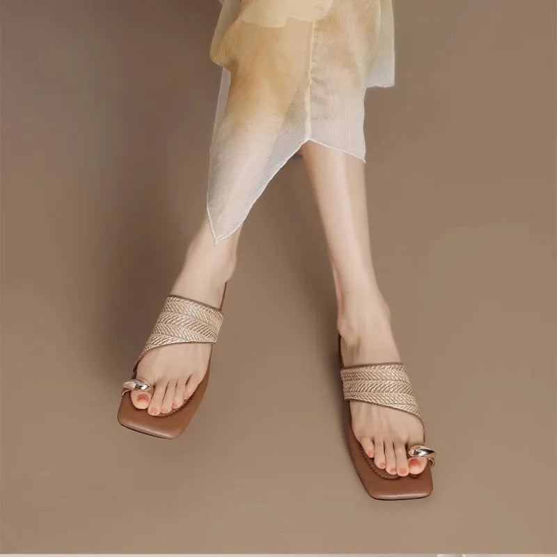 Amanda | Braided Raffia Toe Loop Sandals