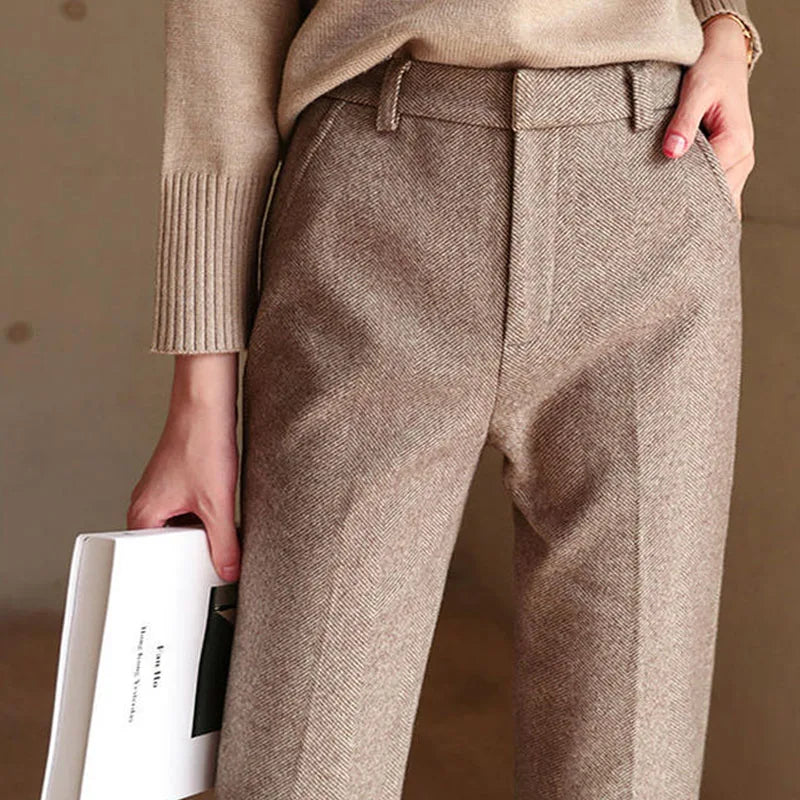 Colombine | 45% Wool Straight Leg Pants