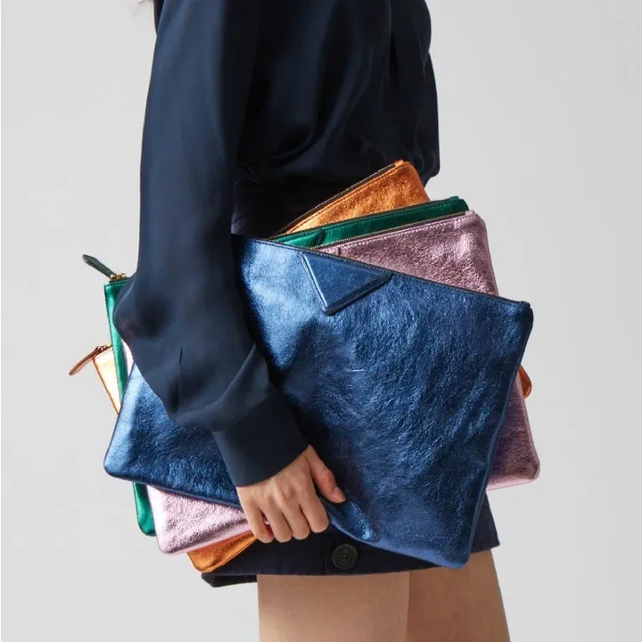 Metallic Hard Shell Evening Clutch
