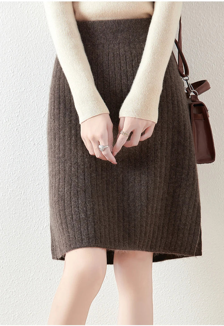 Rejeanne | Ribbed Merino Wool Midi Skirt