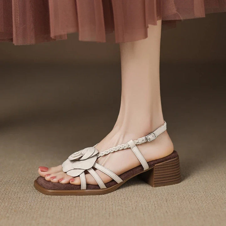 Laurianne | Chunky Heel Flower Band Sandals