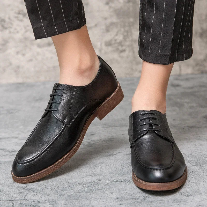 Désiré | Closed Lacing Leather Oxfords