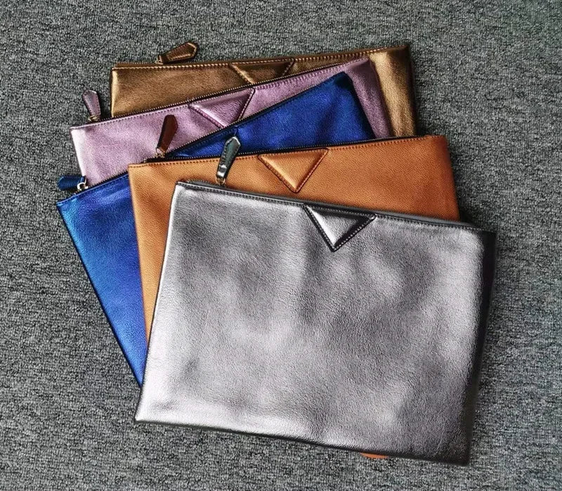 Metallic Hard Shell Evening Clutch