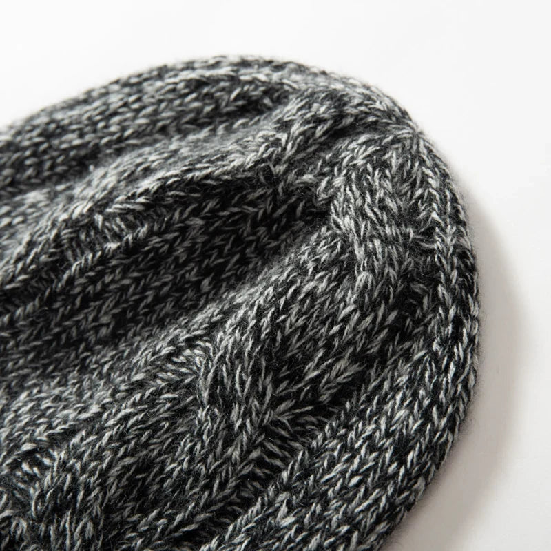 100% Cashmere Cable Knit Beanie