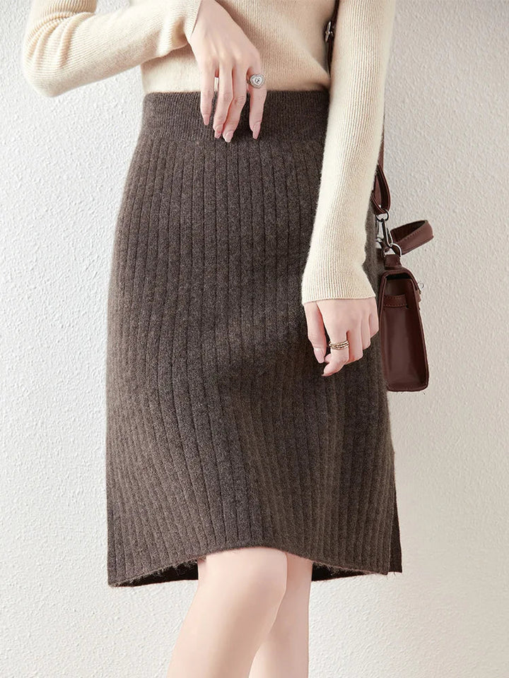 Rejeanne | Ribbed Merino Wool Midi Skirt