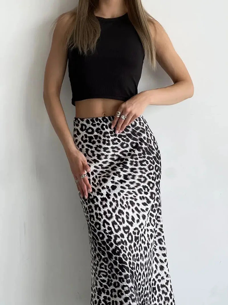 Alexandrine | Leopard Print Satin Skirt