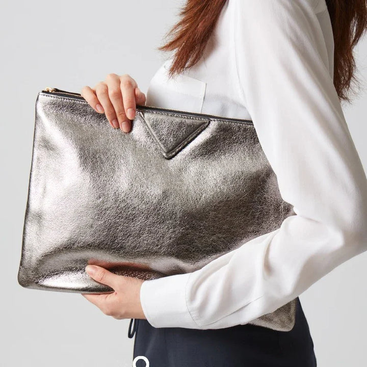 Metallic Hard Shell Evening Clutch