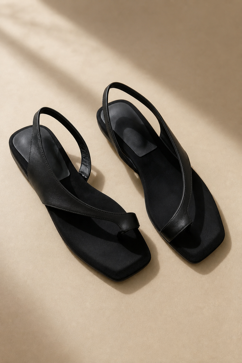 Lois | Toe Post Leather Flat Sandals