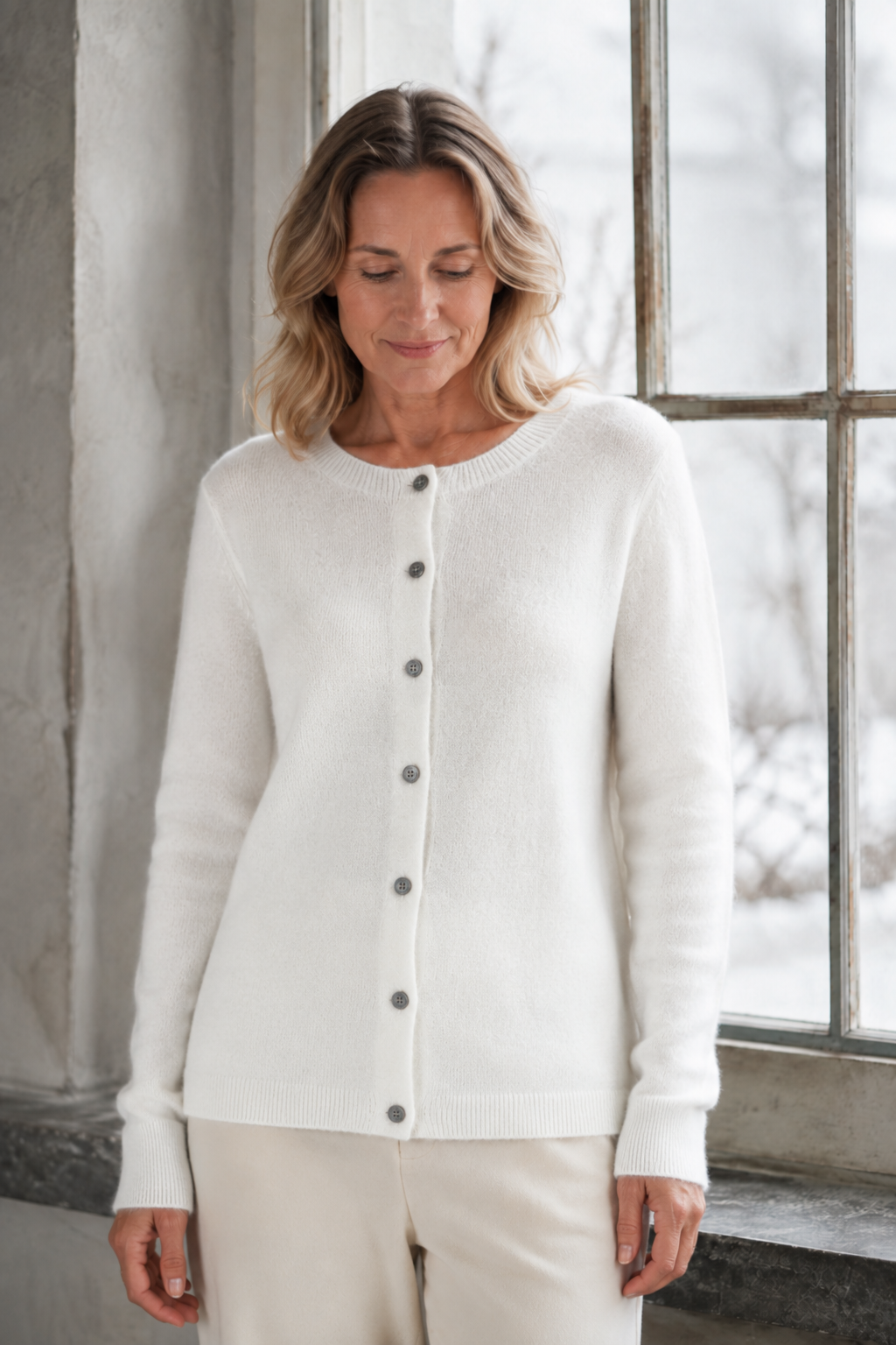 Anna | Merino Cardigan - White