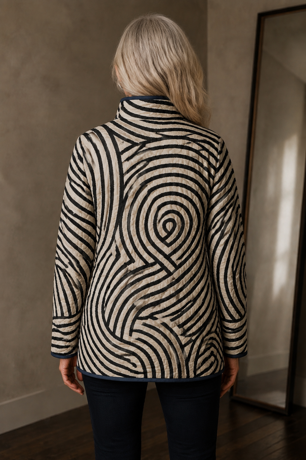 Bertrande | Quilted Circle Print Jacket - Multicolor