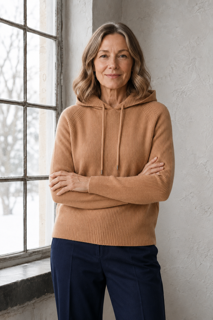 Bridget | Classic Drawstring Hoodie - Vintage