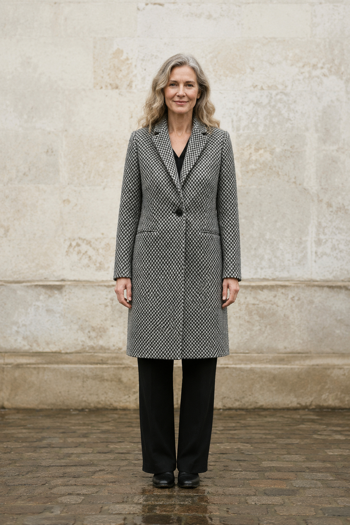 Claudia houndstooth wool coat closed