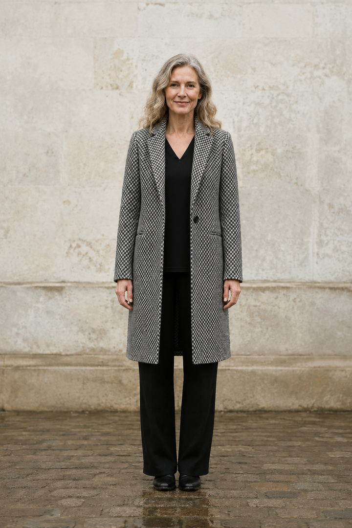 Claudia houndstooth wool coat open