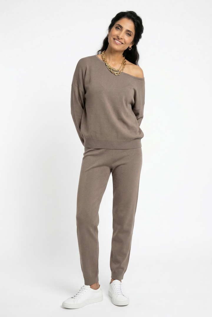 Irenee | Off Shoulder Knit Two Piece Set