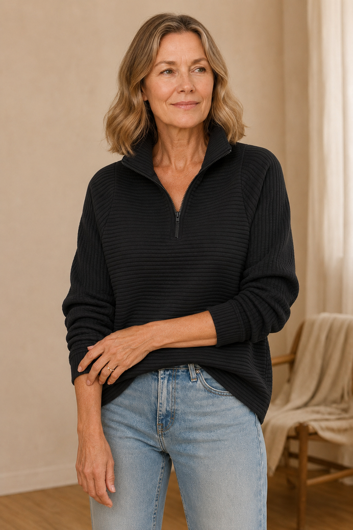 Women's Half-Zip Relaxed Sweatshirt - Black