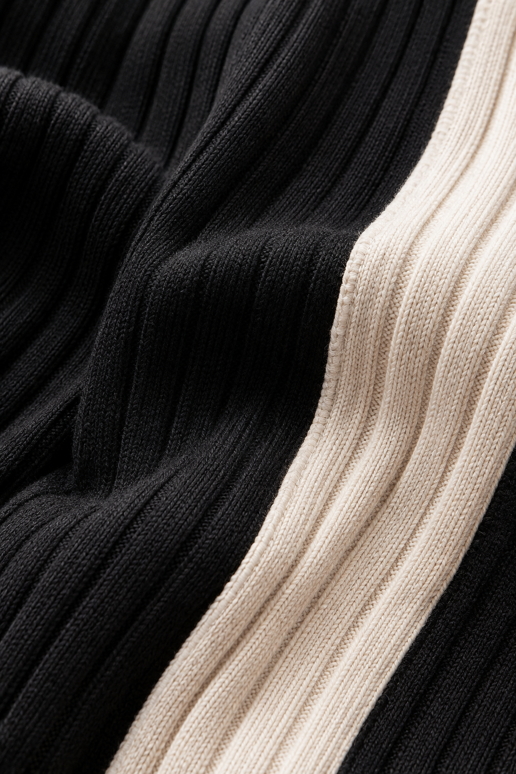 Hermance | Contrast Bound Two Piece Set - fabric close-up