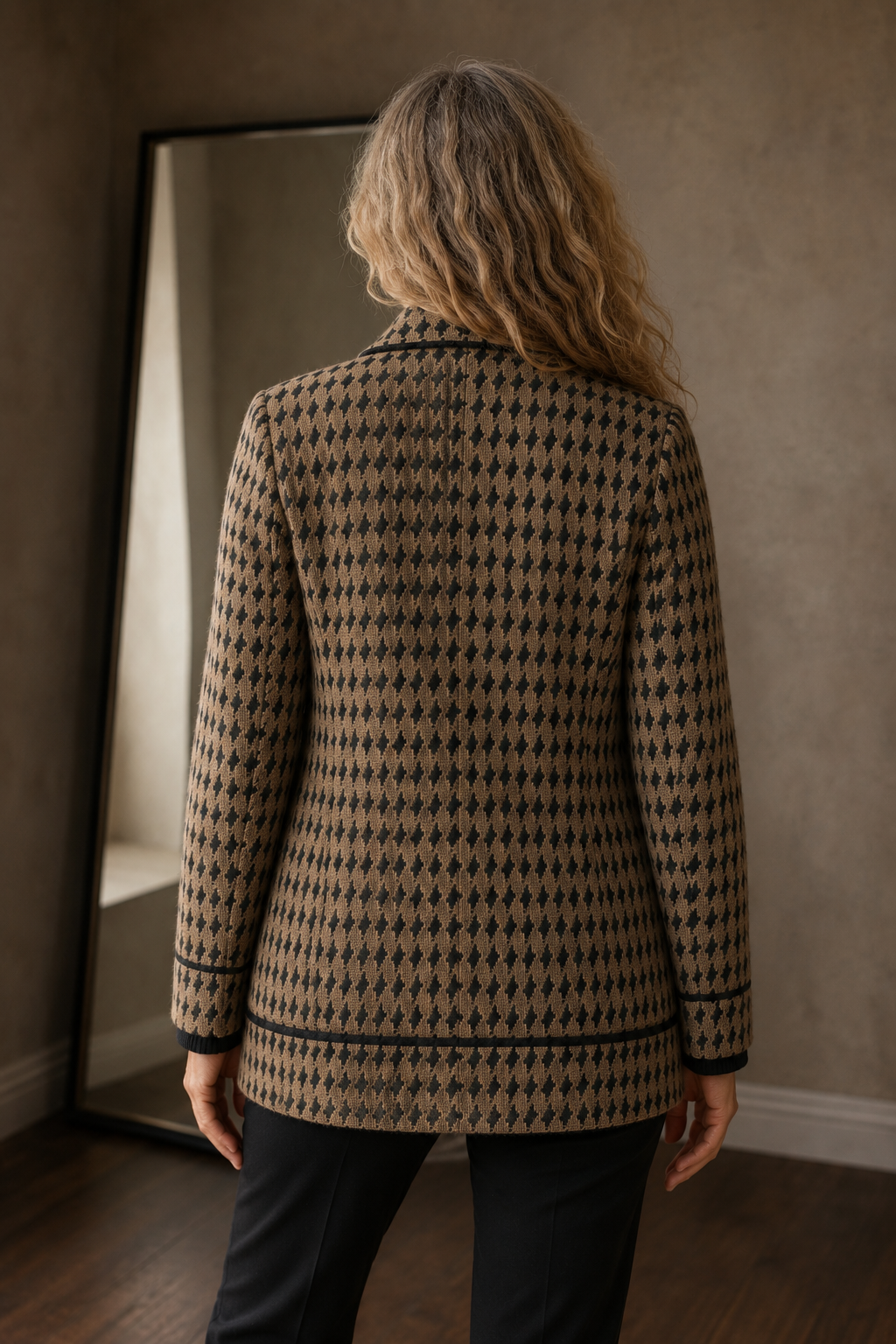 Houndstooth Knit Cropped Jacket - Brown