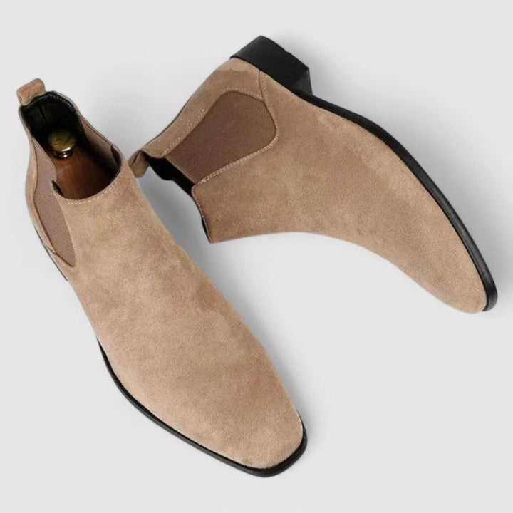 Cyrille | 100% Suede Chelsea Boot
