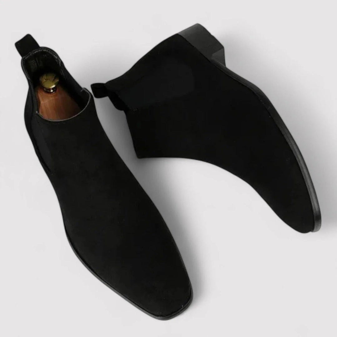 Cyrille | 100% Suede Chelsea Boot