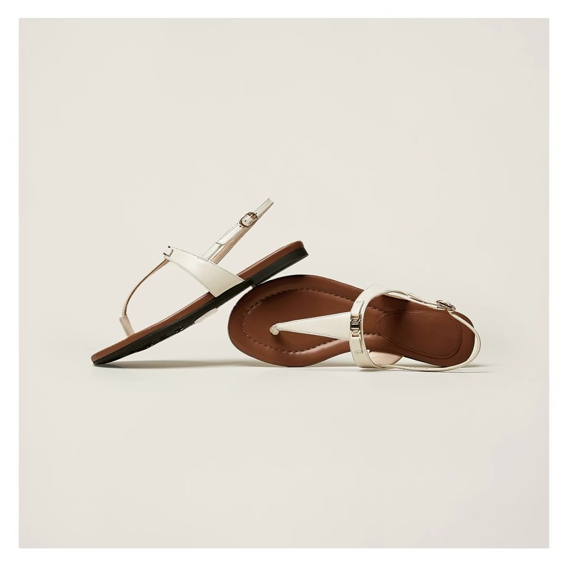 Aloise | Gold Buckle Thong Sandals