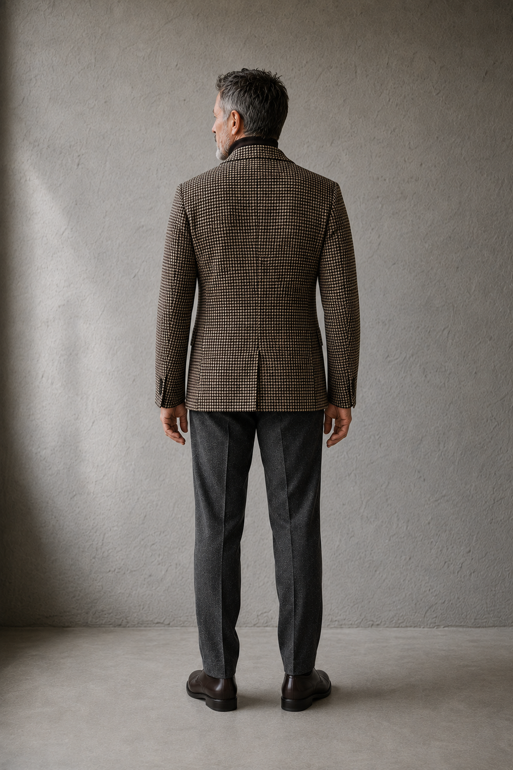 Wool tweed houndstooth blazer back