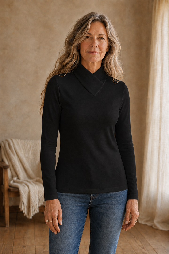 Lucinda | Fine Merino Turtleneck - Black front hero