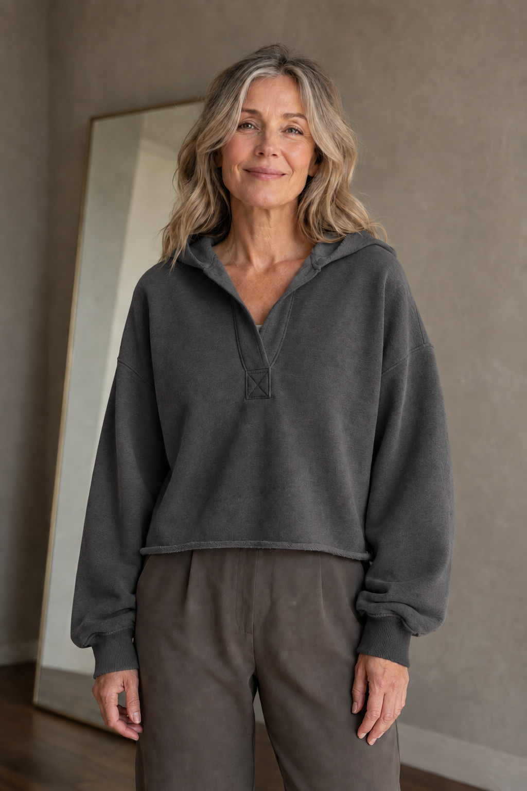 Philippa | 50% Cotton Cropped Hoodie - Grey