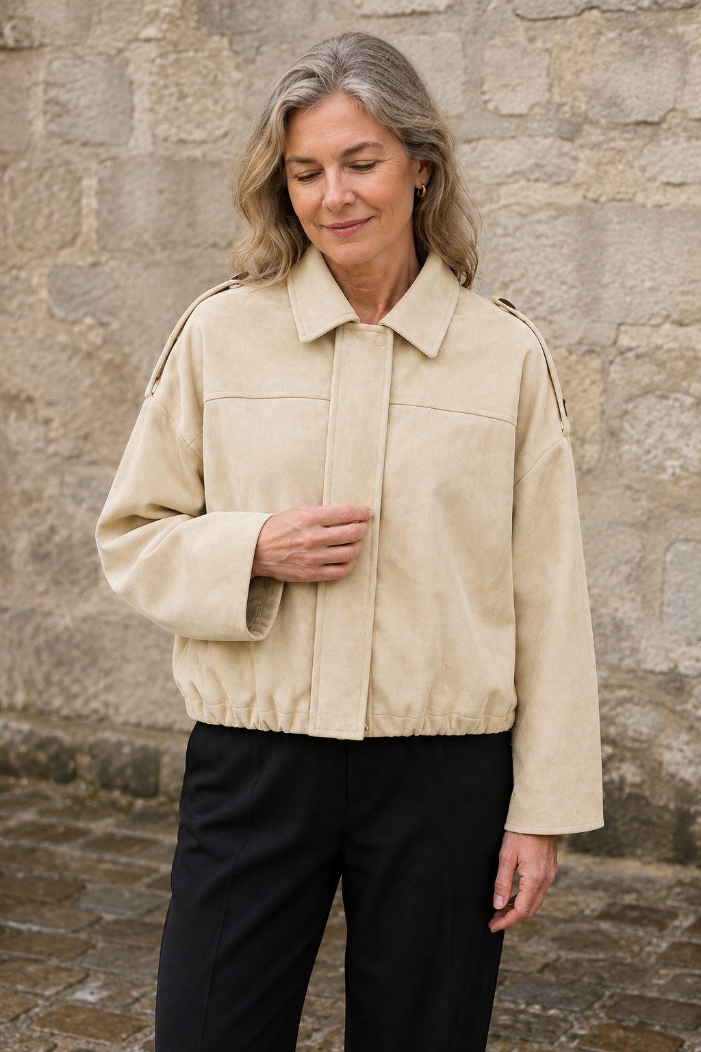 Roseanne | Oversized Suede Bomber - Beige