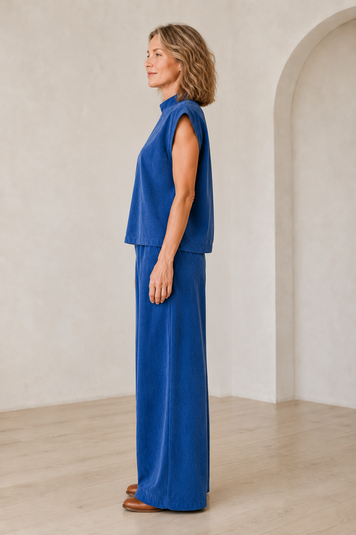 Sleeveless Wide Leg Two Piece Set side view